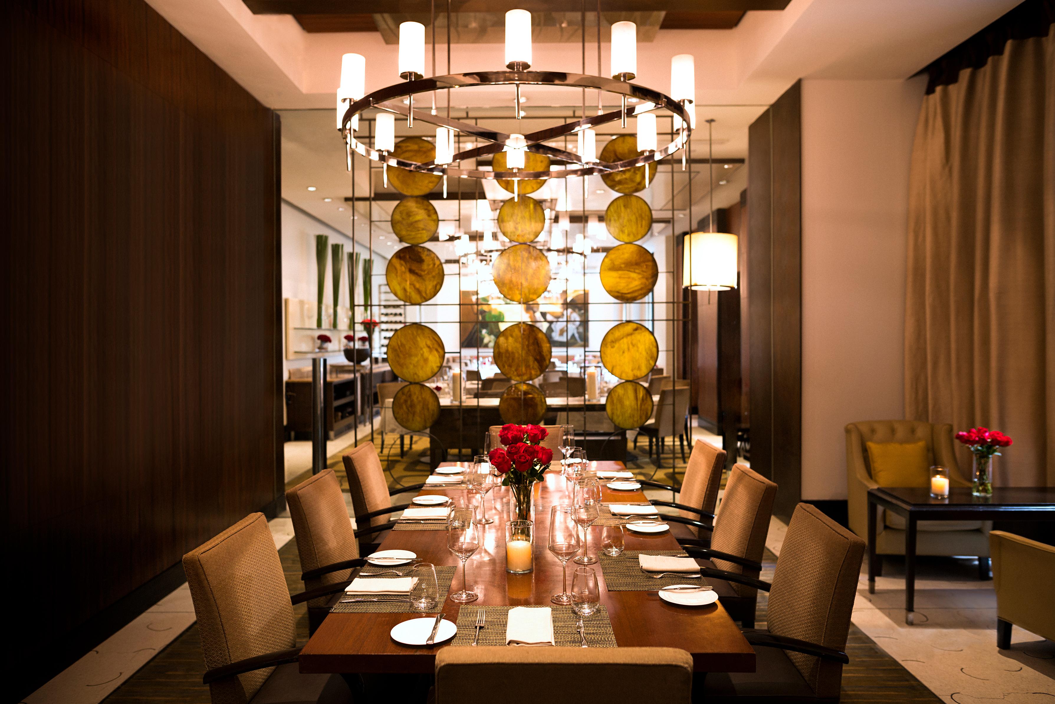 Anantara Siam Bangkok Hotel Eksteriør bilde The dining room at the Mandarin Oriental, Dubai